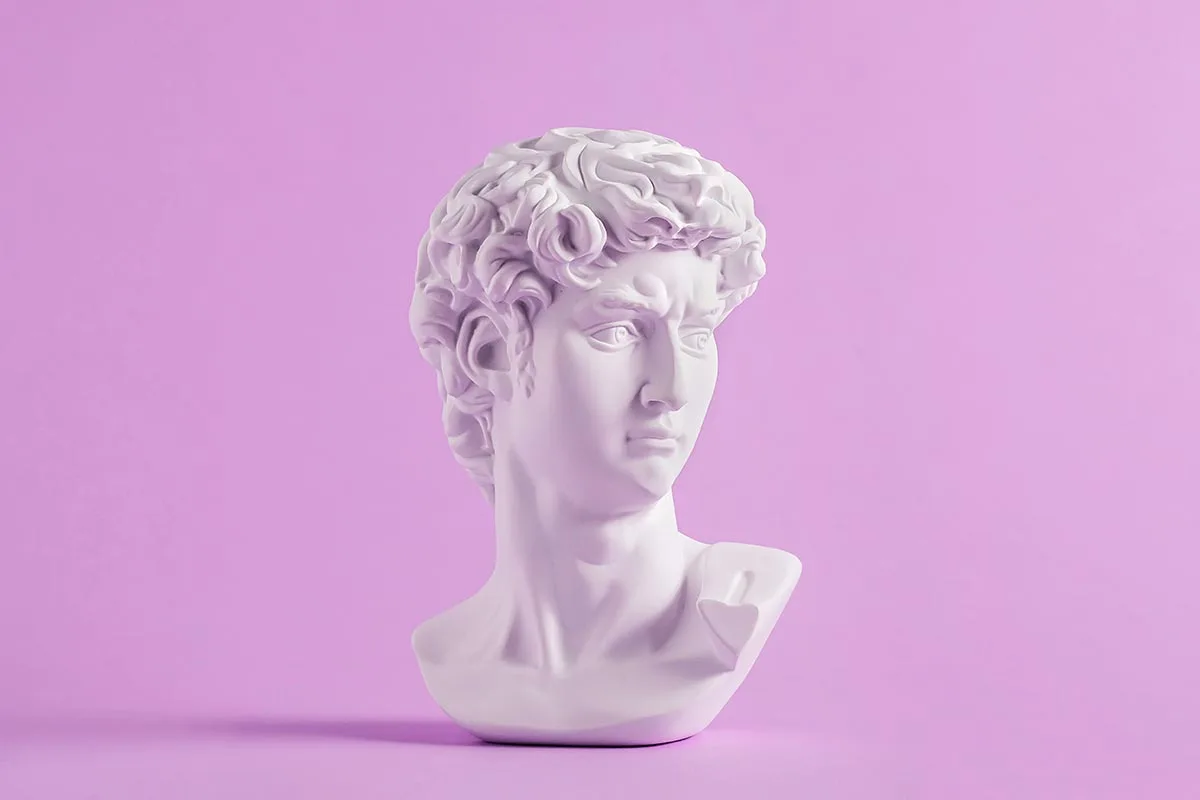 ancient-statue-is-headj-of-david-on-purple-backgrou-2023-11-27-05-18-10-utc